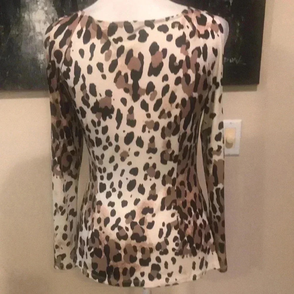 BOSTON PROPER Brown Animal Print Twist Front Cold Shoulder Long Sleeve Top-S - Picture 2 of 10